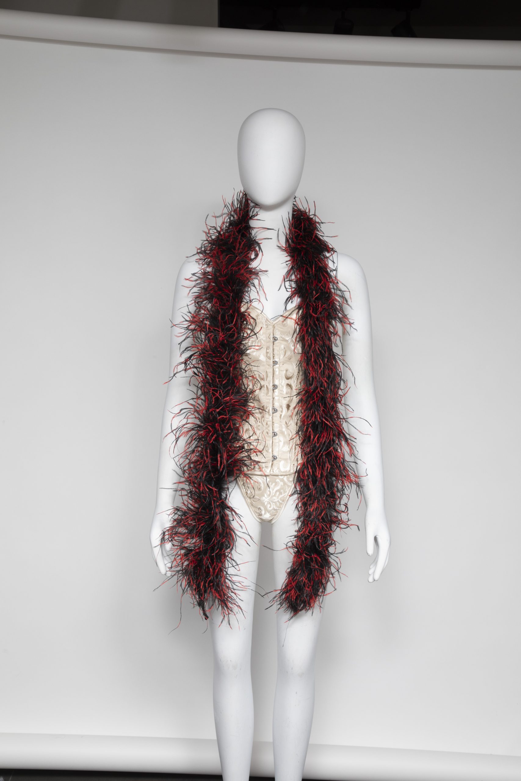 צעיף יען 4 פליי אדום שחור עבה