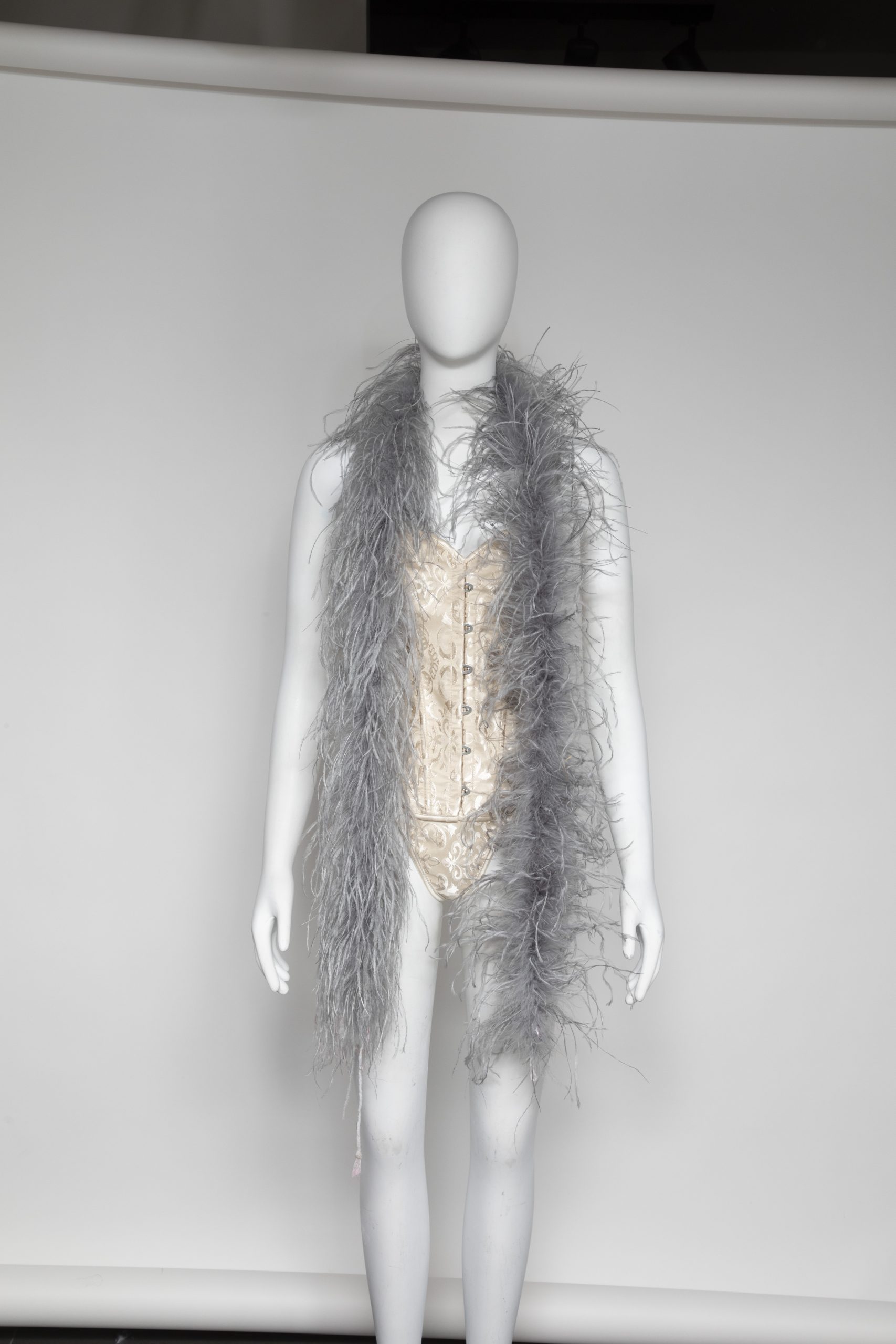 צעיף יען 4 פליי אפור בהיר (1)