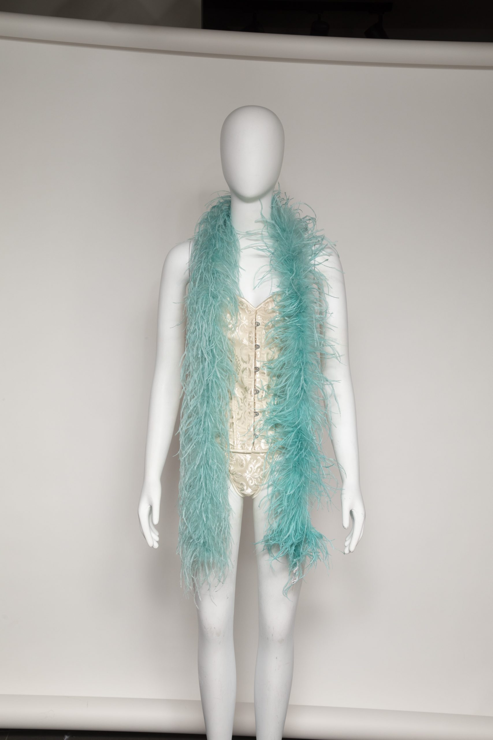 צעיף יען 4 פליי אקווה (1)