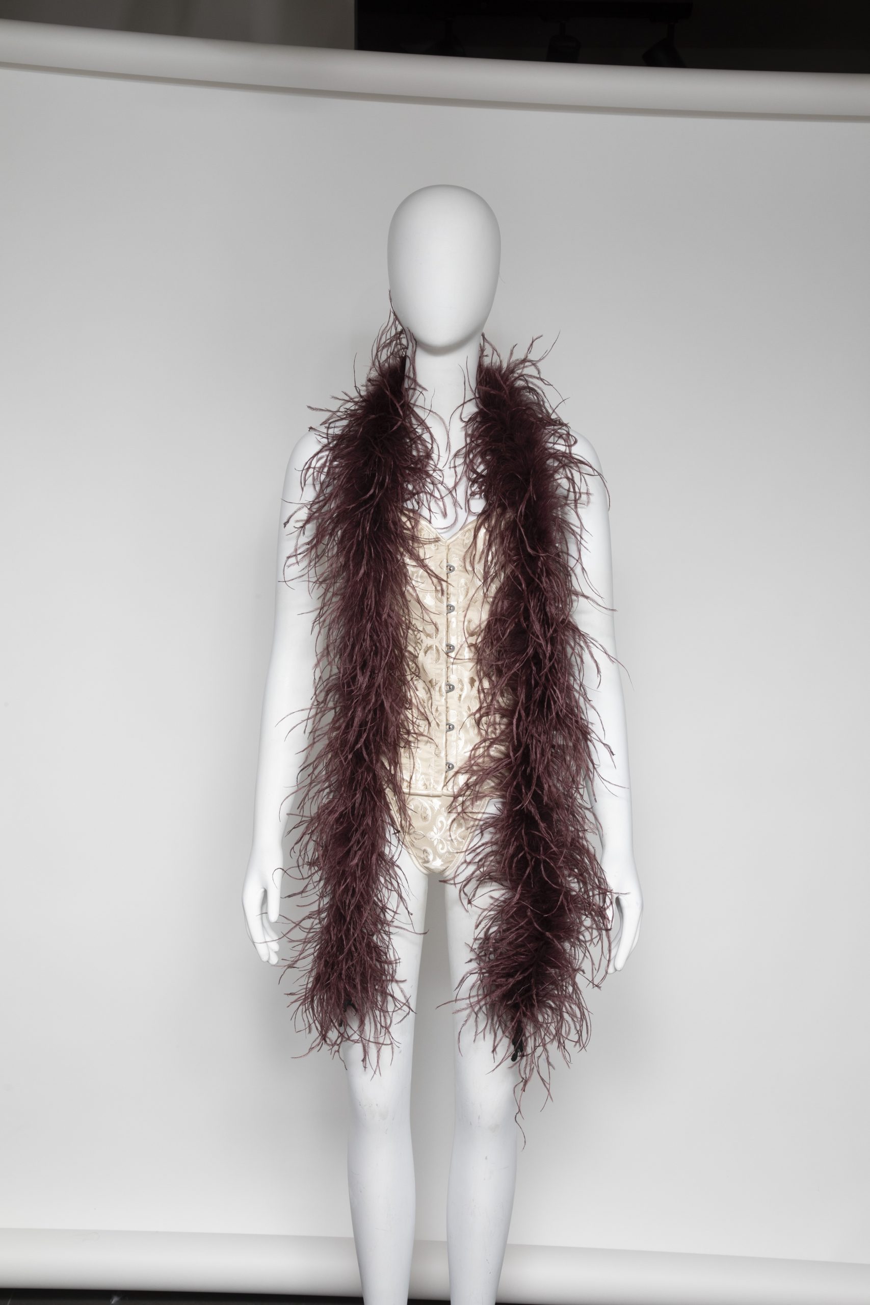 צעיף יען 4 פליי חום כהה