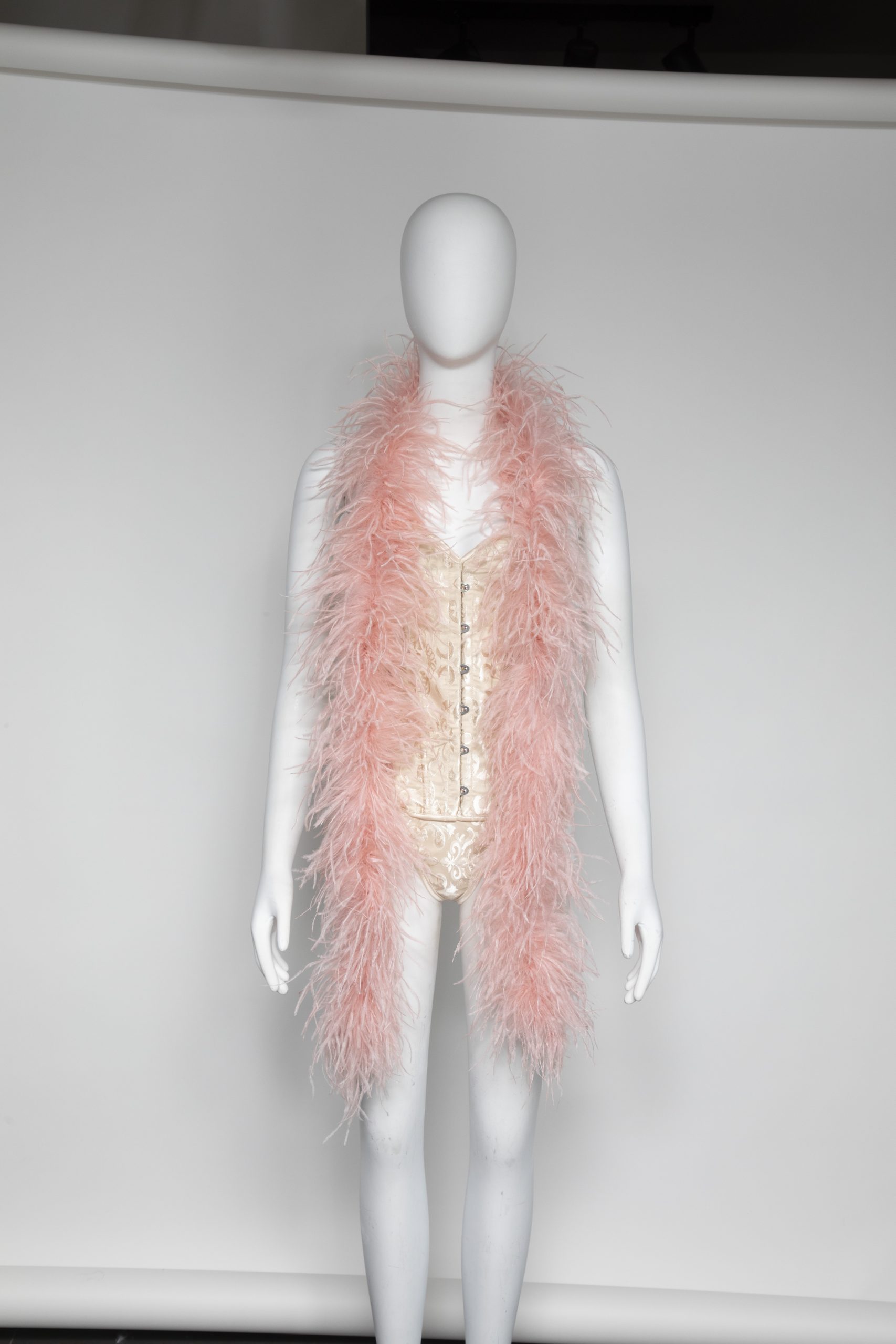 צעיף יען 4 פליי פודרה בהיר