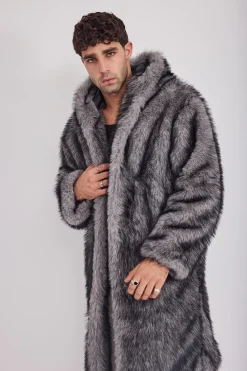 The Coat WH + עם כובע שועל אפור
